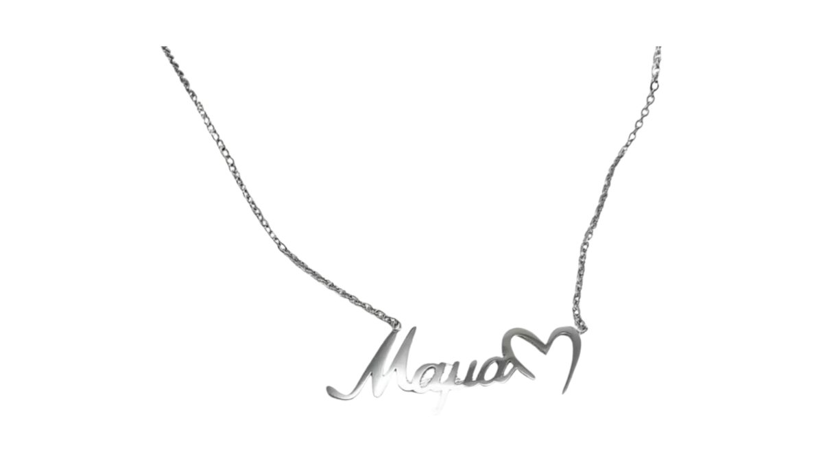 “Mama” Silver Heart stainlesteek Necklace
