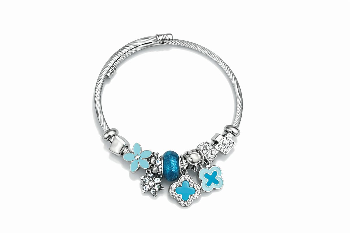 💫 Pandora Style Bracelet – Light Blue clover