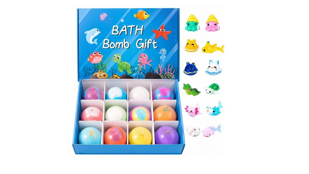 Viral bath bomp with cute aninal