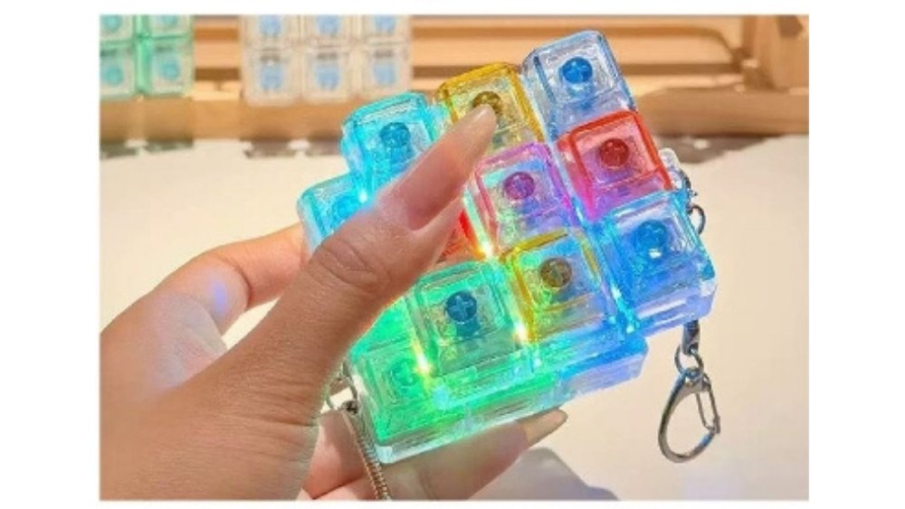 Viral Clicker Anti-Stress LED Keyboard Keychain