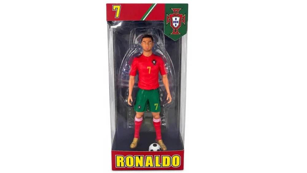 Cristiano Ronaldo Football Action Figure – Collectible Soccer Legend Toy (15cm)