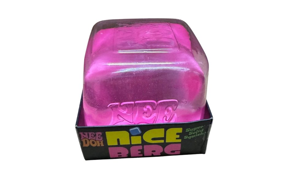 Needoh huge Cube pink
