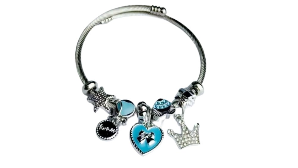 💫 Pandora Style Bracelet – light blue heart and crown